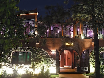 Riad Luxury Hotel Hanoi,,5 star