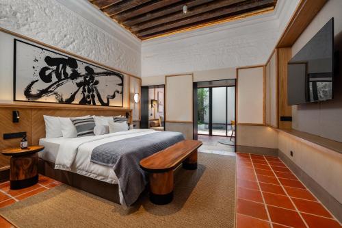 cheong fatt tze the qing suites