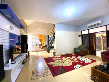 homestay jogja dekat uii by simply homy
