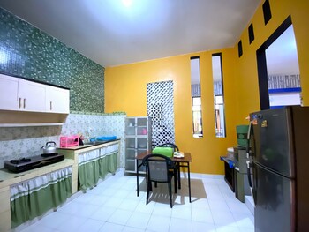 Homestay Jogja Dekat Uii By Simply Homy,,2 star