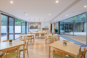 lostvilla green gable anji