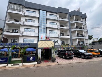 apparthotel micheline et emile suites and spa bastos