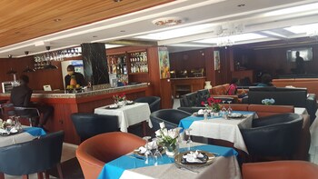 apparthotel micheline et emile suites and spa bastos