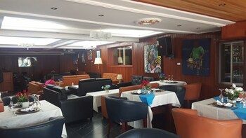apparthotel micheline et emile suites and spa bastos