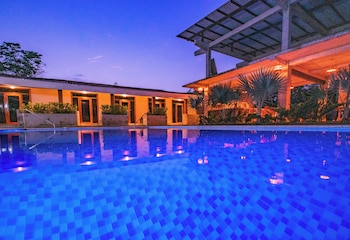 Casa Las Flores,,3 star