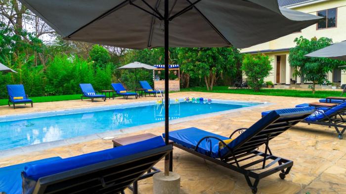 sunset retreat hotel
