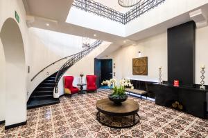 ar 218 hotel by uliv