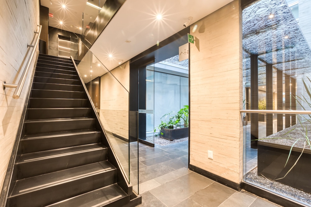 ar 218 hotel by uliv