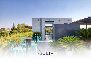 ar 218 hotel by uliv
