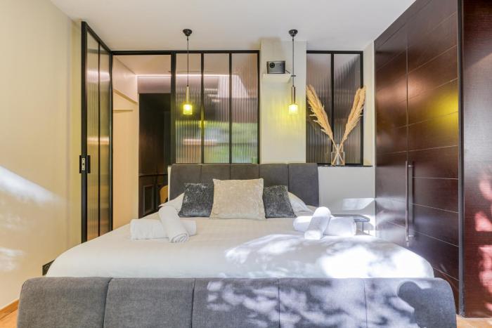 montaigne executive suite