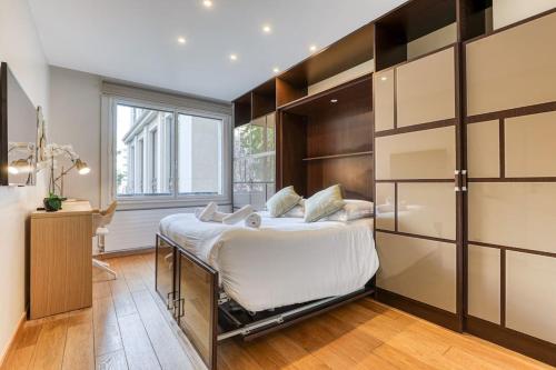montaigne executive suite