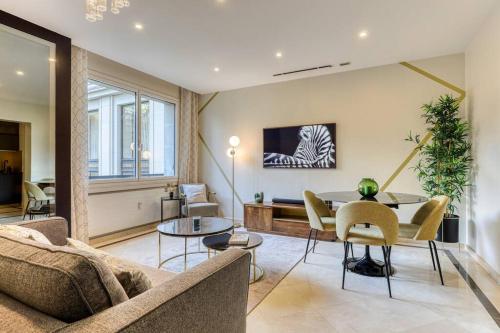 montaigne executive suite