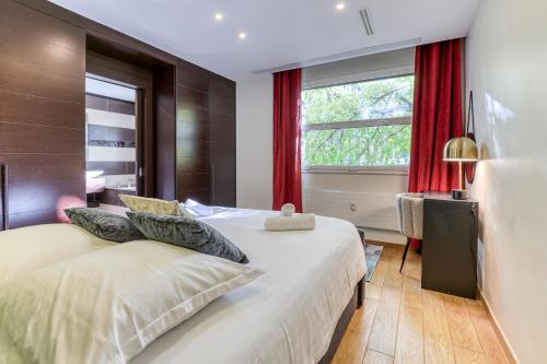 montaigne executive suite