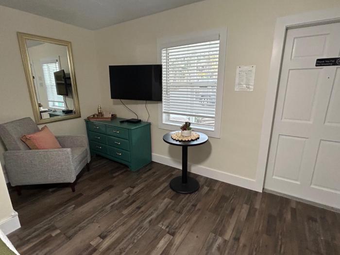 safety harbor motel