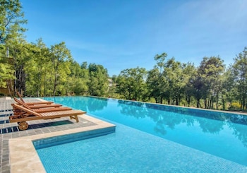 redrock 1 br chalet faqra faraya