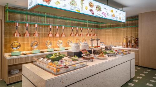 holiday inn express chengdu phoenix mountain by ihg