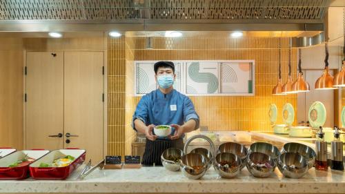 holiday inn express chengdu phoenix mountain by ihg