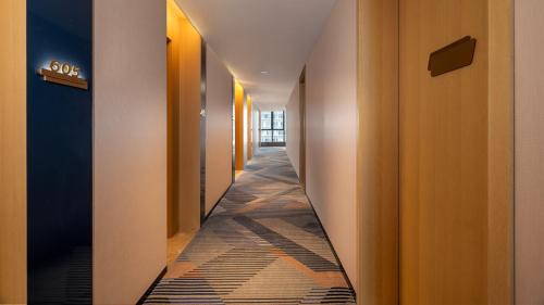 holiday inn express chengdu phoenix mountain by ihg