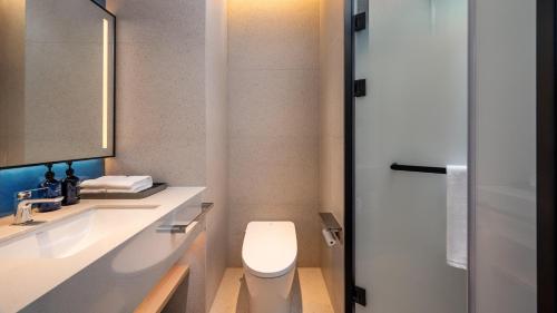 holiday inn express chengdu phoenix mountain by ihg