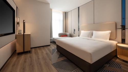 holiday inn express chengdu phoenix mountain by ihg