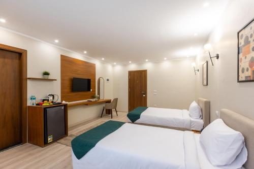seven stays new cairo