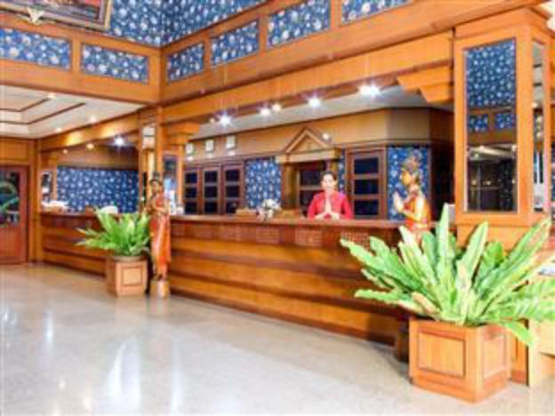 sakol grand palace hotel