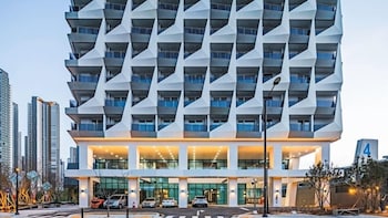 kinstay hotel