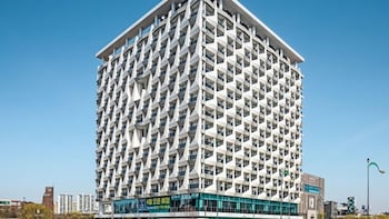 kinstay hotel