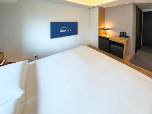 hop inn seoul myeongdong