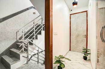 hotel solaris retreat by the arrow