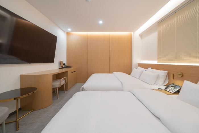 hotel yaja namchuncheon