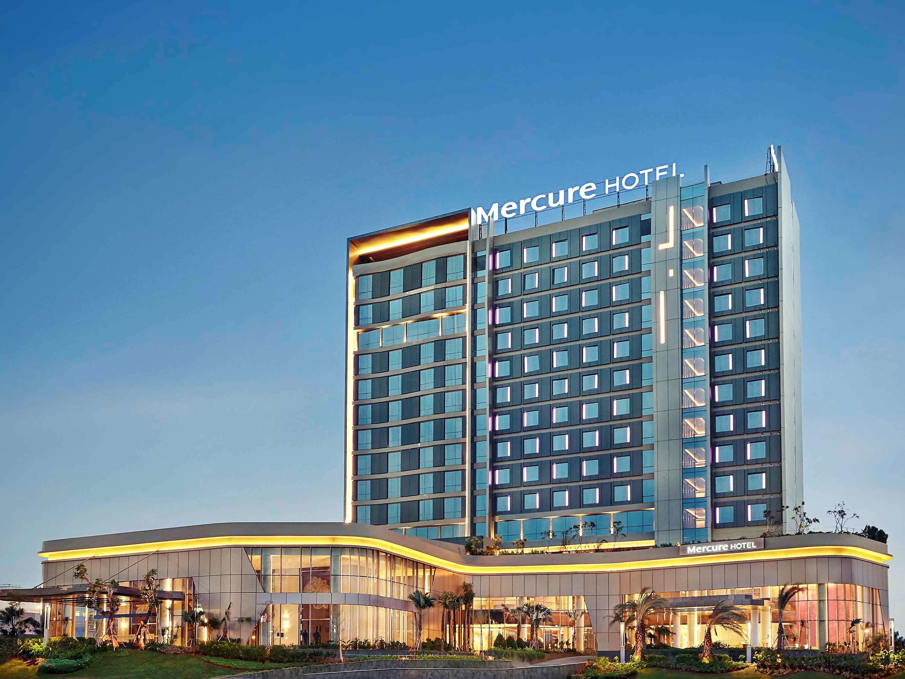 mercure karawang
