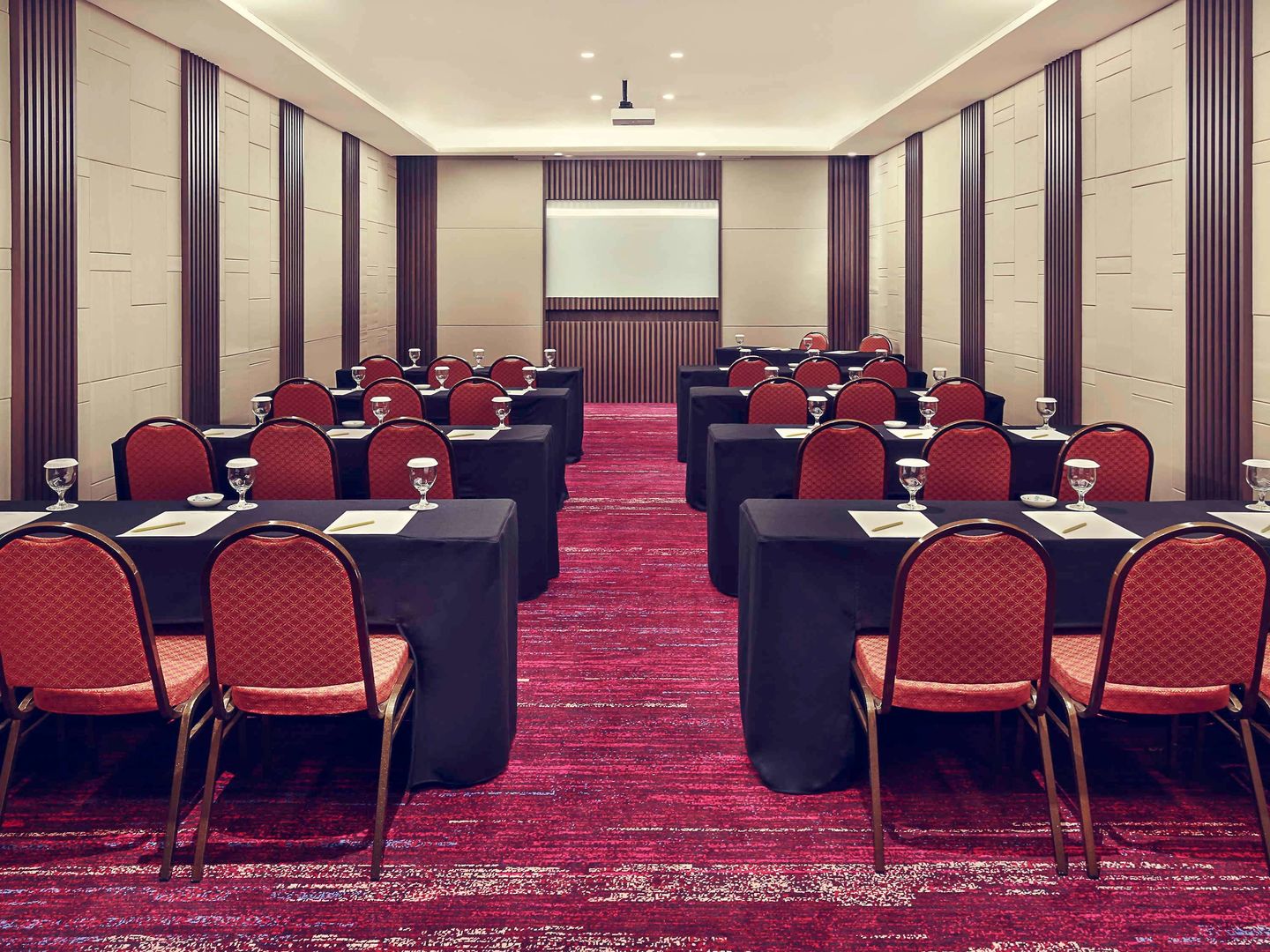 mercure karawang