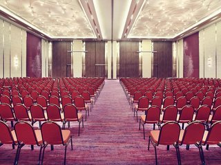 mercure karawang