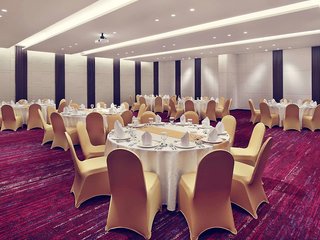 mercure karawang
