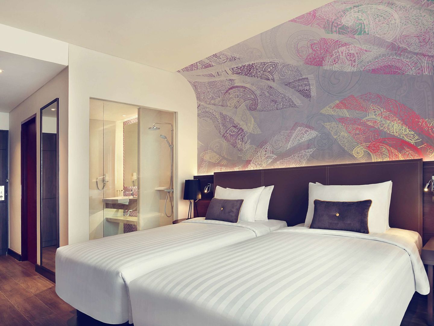 mercure karawang