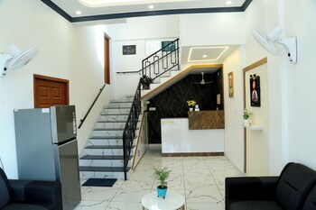 Cloud9 Airport Hotel,,3 star