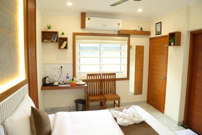 cloud9 airport hotel