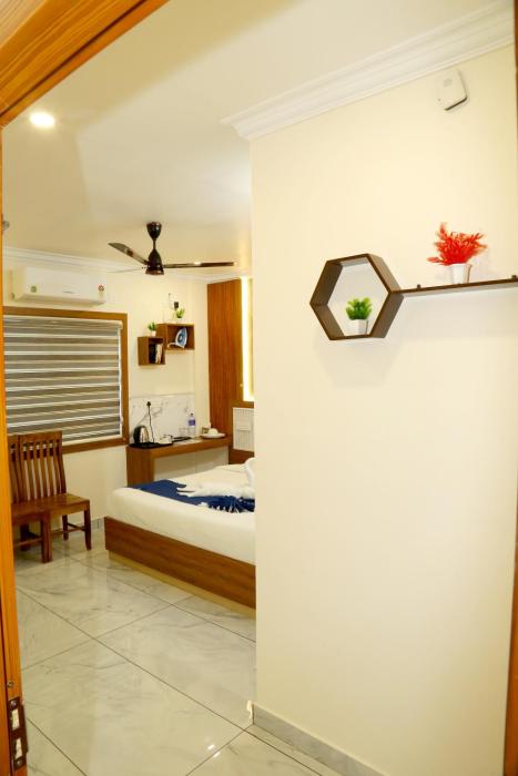 cloud9 airport hotel