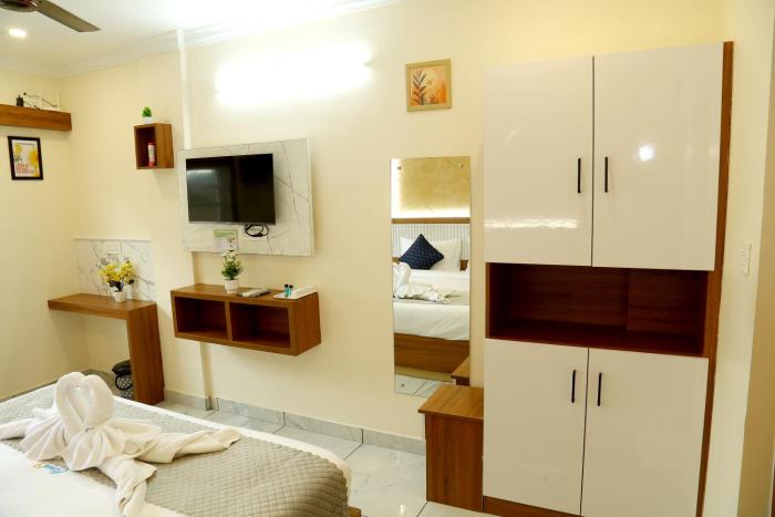 cloud9 airport hotel