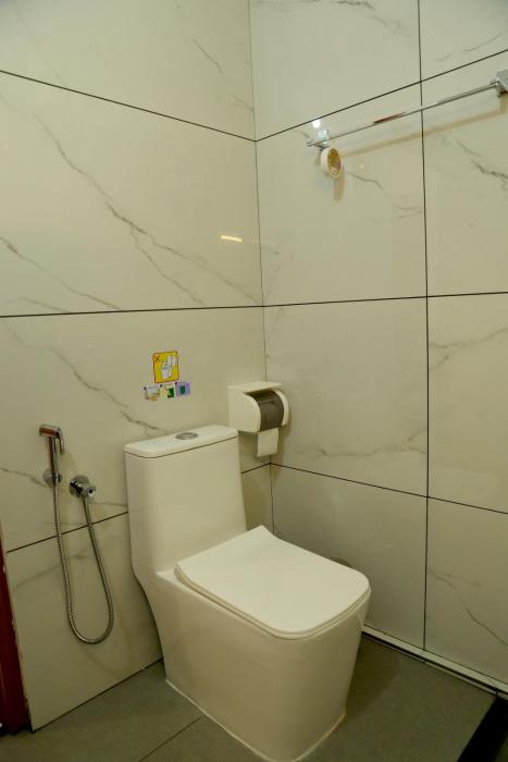 cloud9 airport hotel