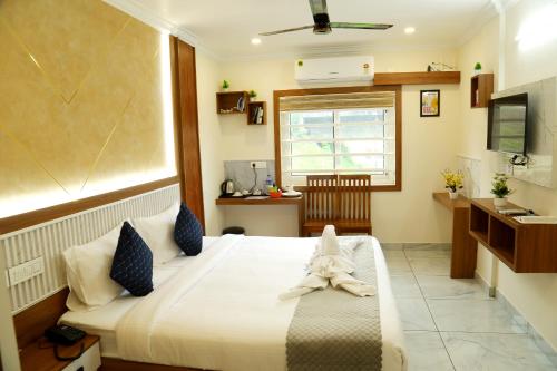 cloud9 airport hotel