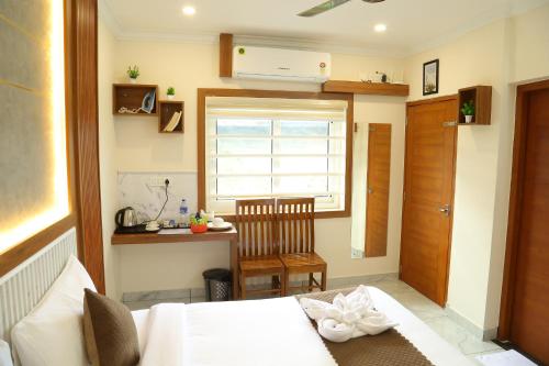 cloud9 airport hotel