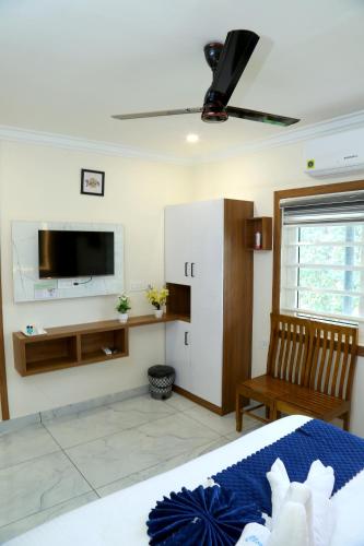 cloud9 airport hotel