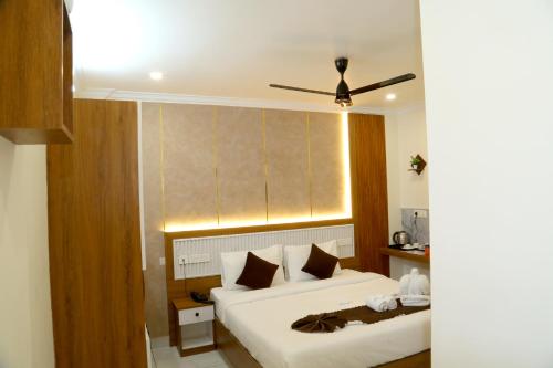 cloud9 airport hotel
