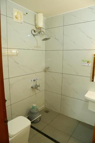 cloud9 airport hotel