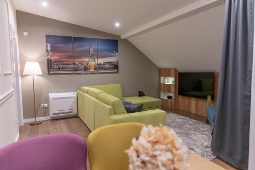 hotel maksimum