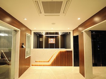 Geetanjali Hotel And Suites,,2 star