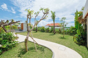 three brothers villas and suite munggu