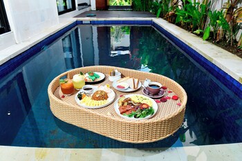 three brothers villas and suite munggu